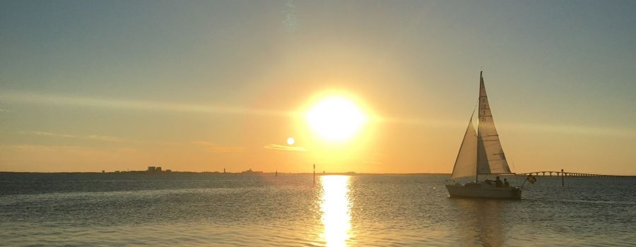 Sailingboat in Kalmarsund, sunset